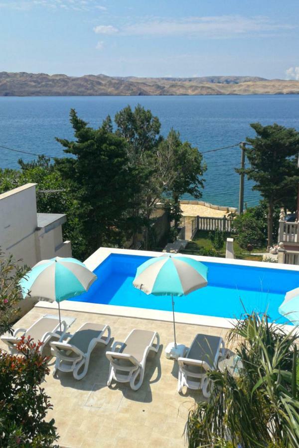 Beachfront Apartments Anita With Pool Karlobag Dış mekan fotoğraf