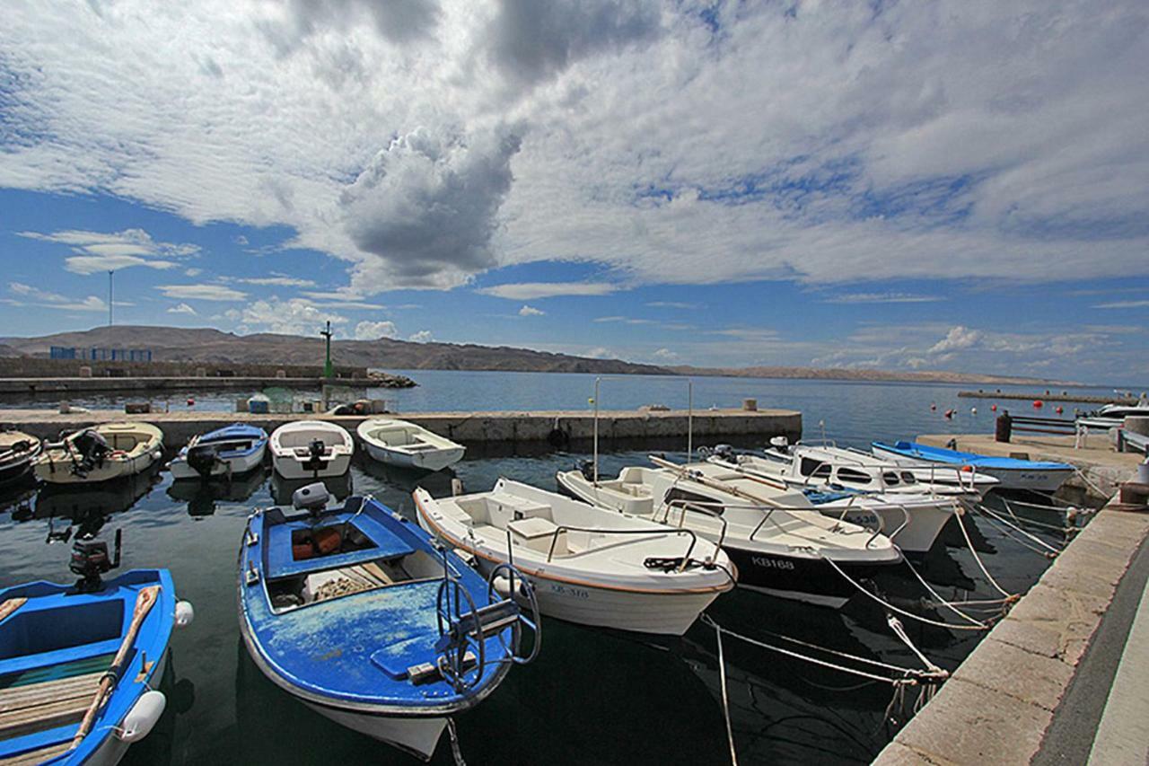 Beachfront Apartments Anita With Pool Karlobag Dış mekan fotoğraf