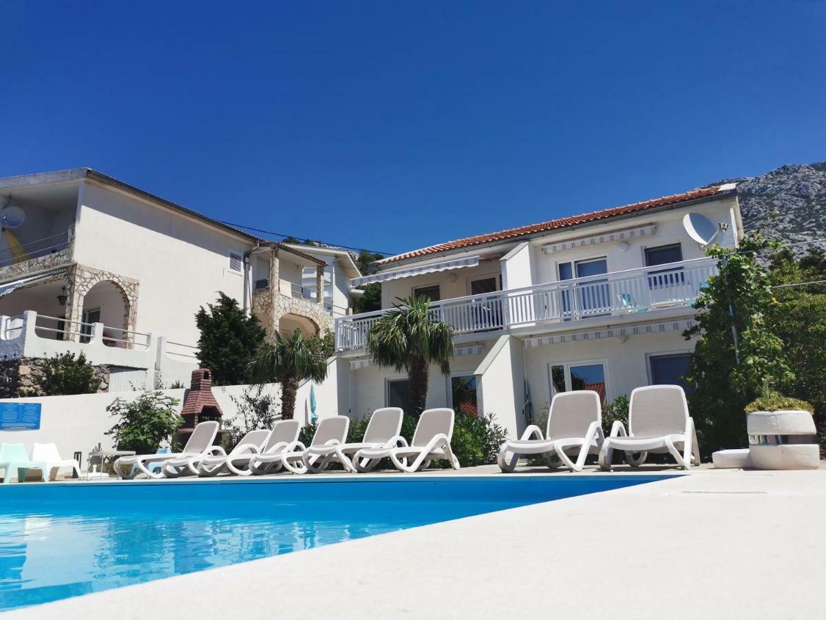 Beachfront Apartments Anita With Pool Karlobag Dış mekan fotoğraf